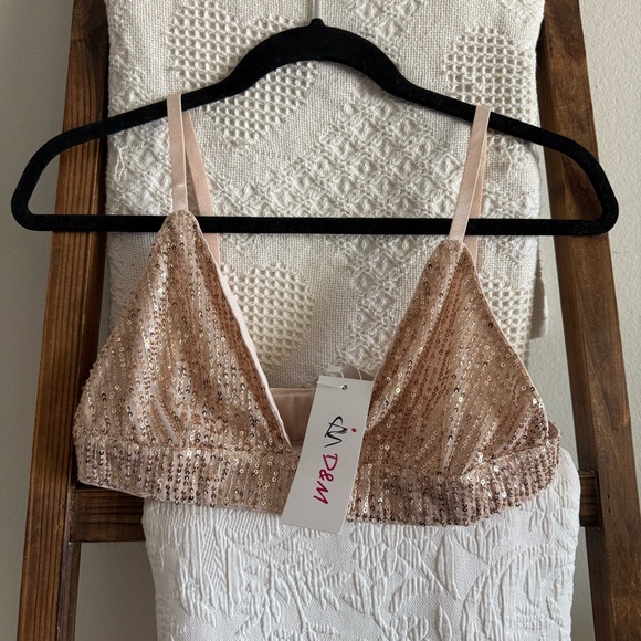 NWT SHEIN Champagne Sequin Triangle Bralette Top - Picture 3 of 6
